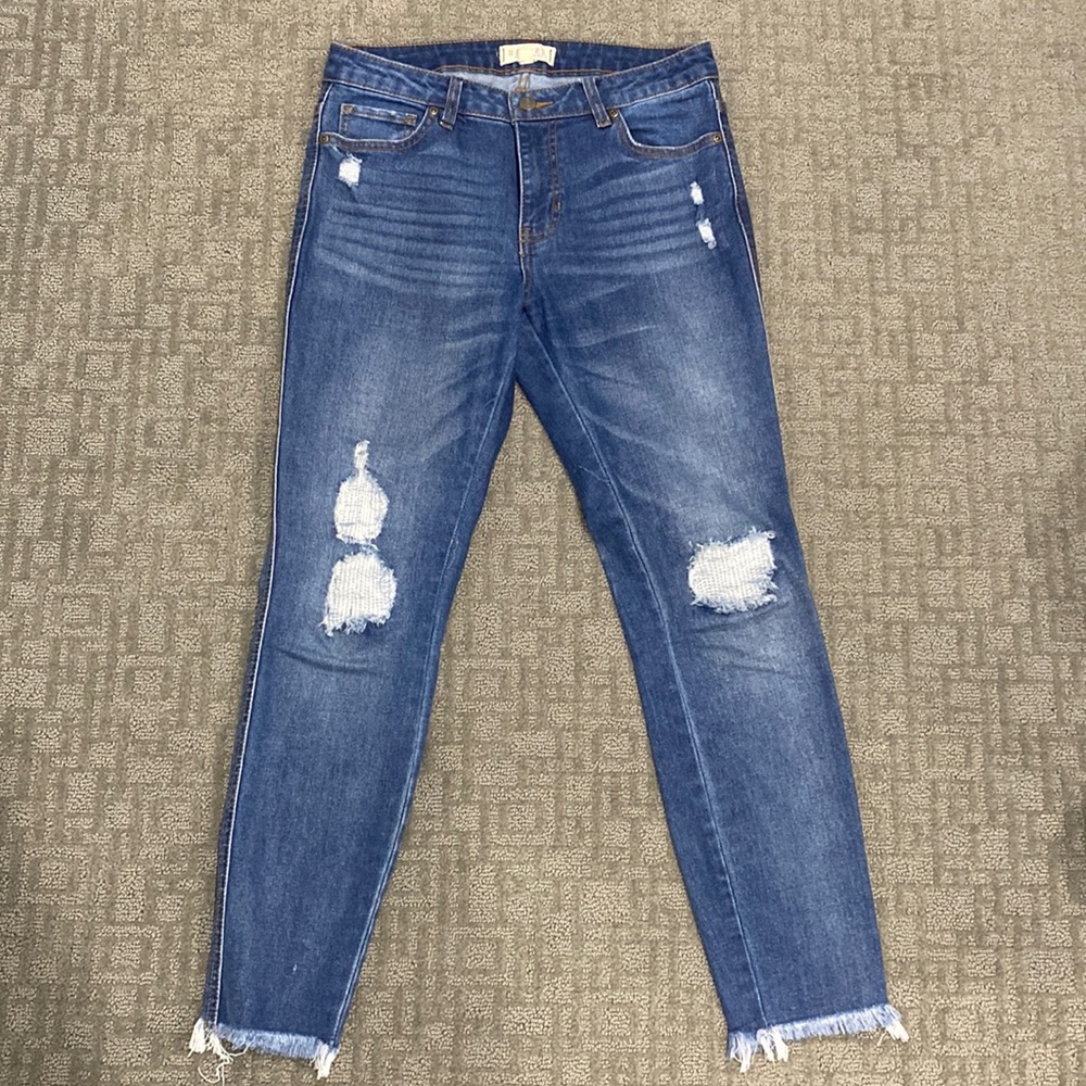 mid rise skinny jeans from francesca’s closet